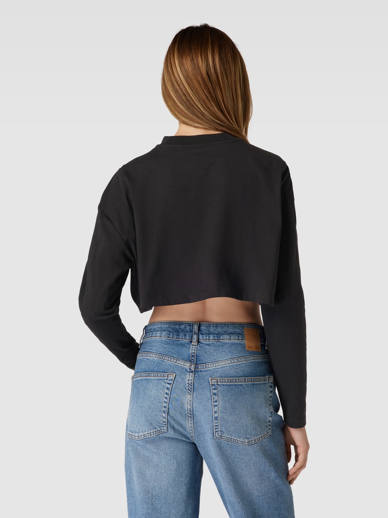 Cropped Longsleeve mit Label-Detail Modell 'SEQUIN' in black