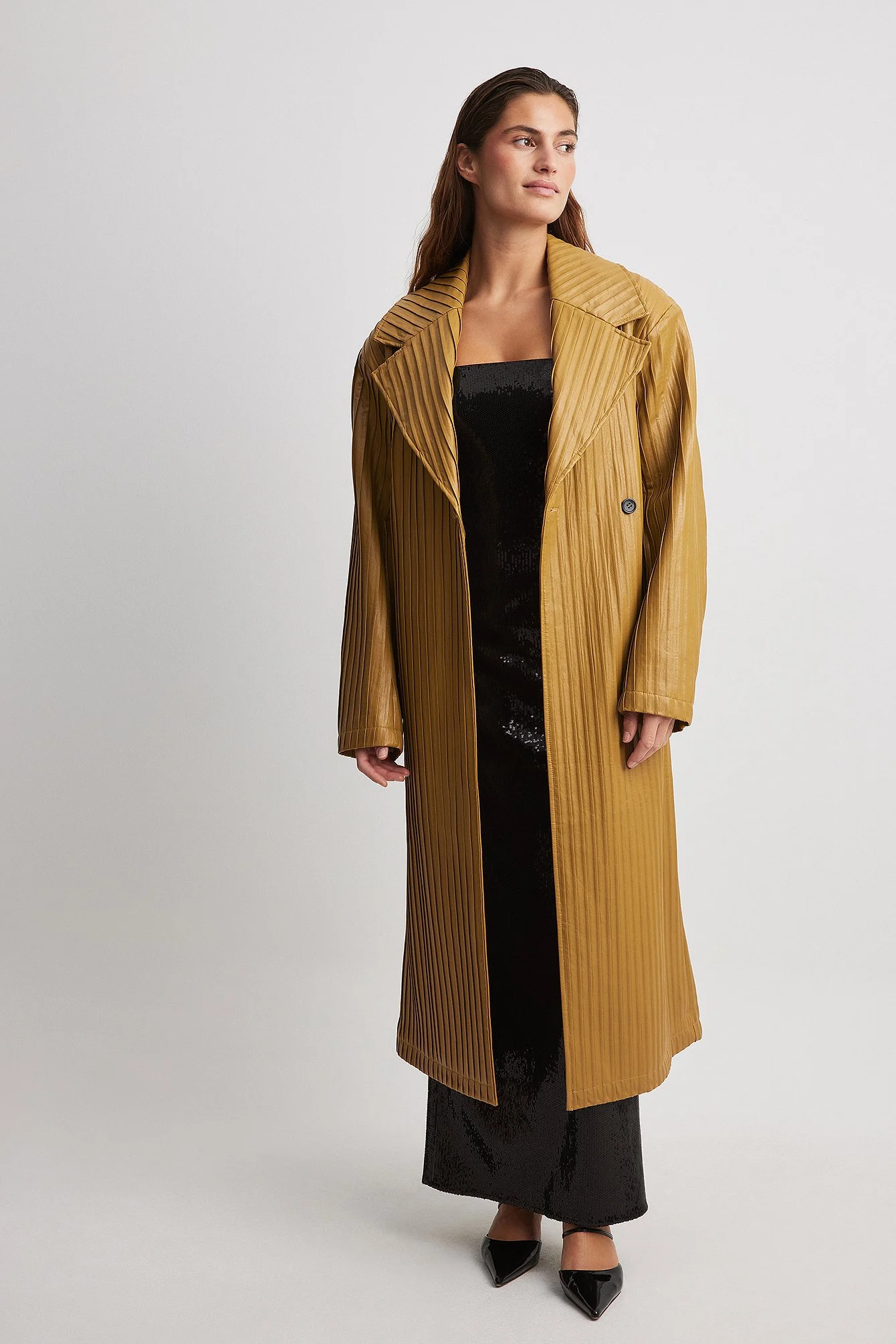 Oversized PU-Trenchcoat mit Plissé-Detail