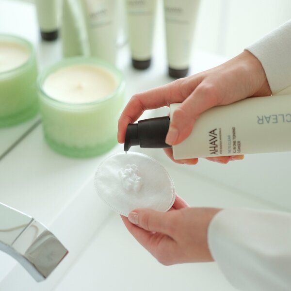 Ahava Time To Clear All in One Toning Cleanser Reinigungslotion