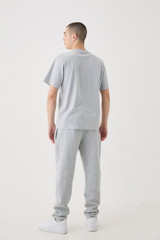 Man Signature Basic T-Shirt