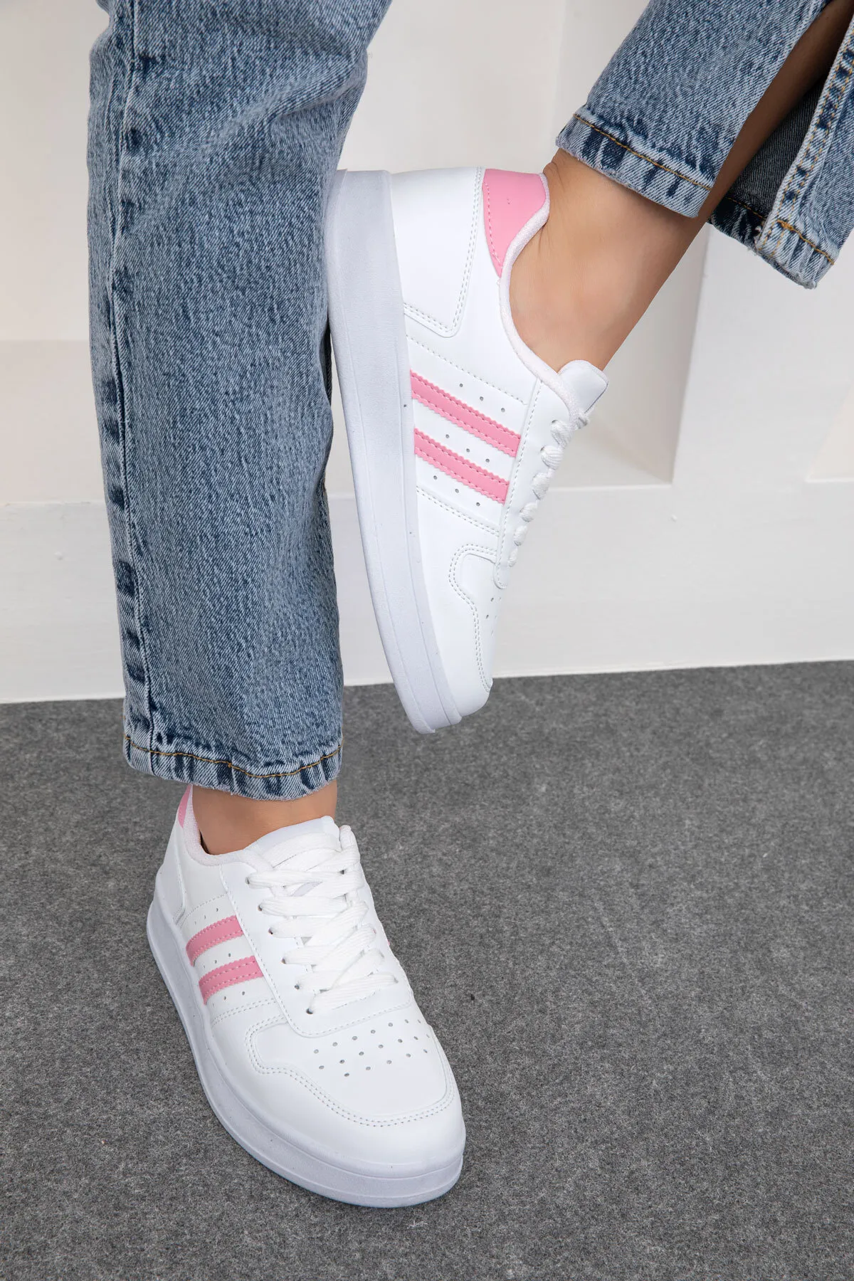 SOHO  Weiß-Rosa Damen Sneakers 18862