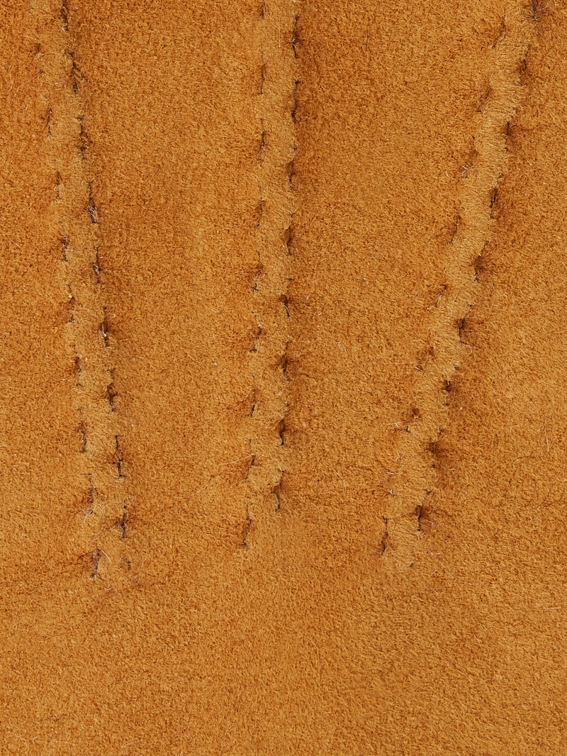Lederhandschuhe aus Lammshearling in camel