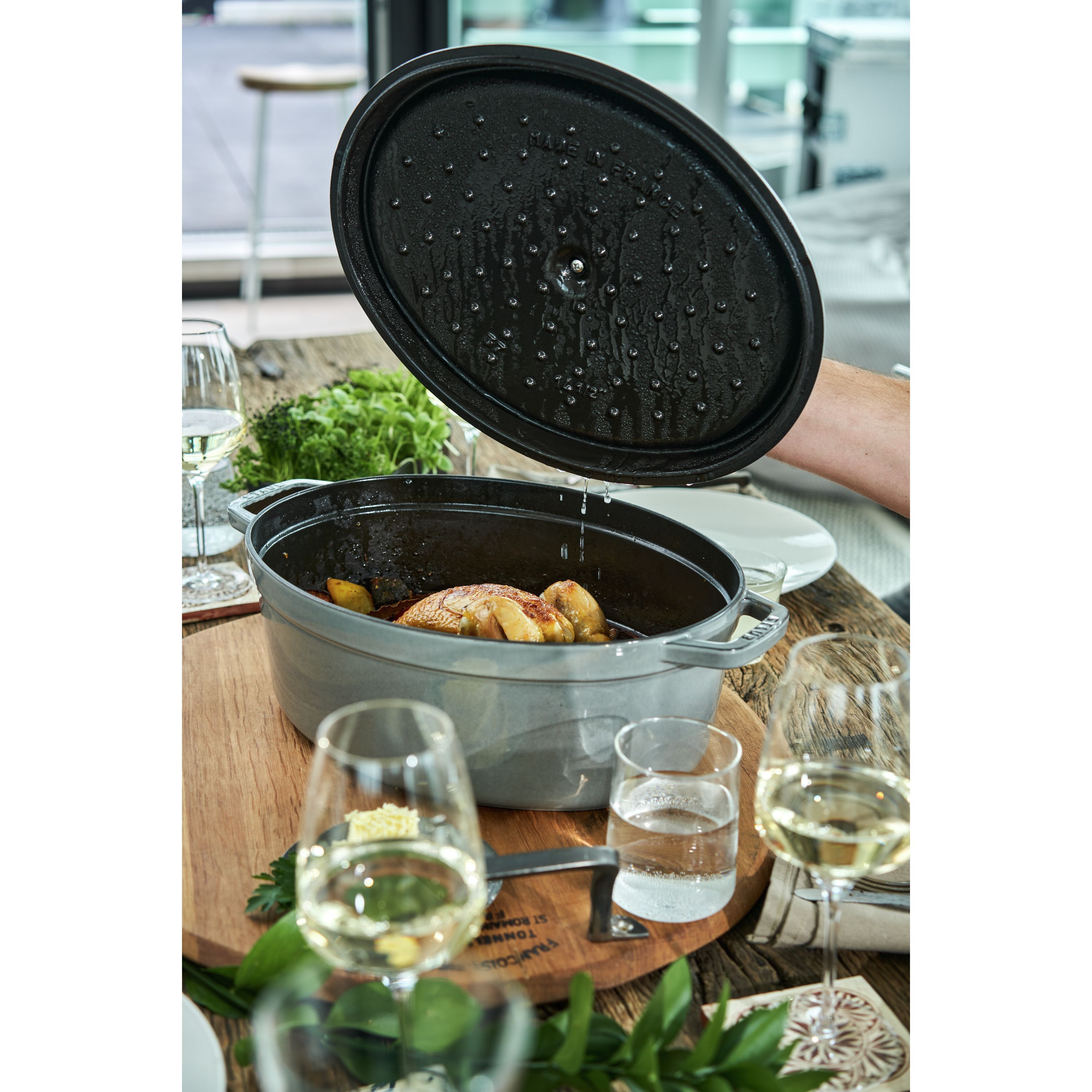 Cocotte 37 cm, oval, Graphit-Grau, Gusseisen