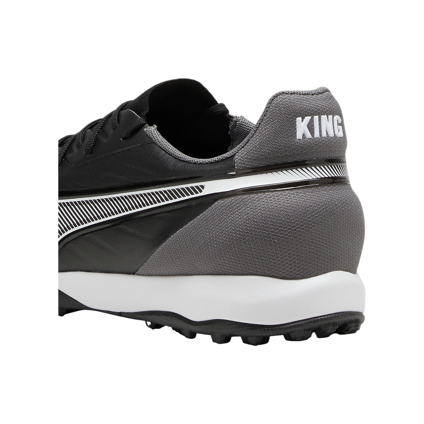 PUMA KING Match TF Schwarz F01
