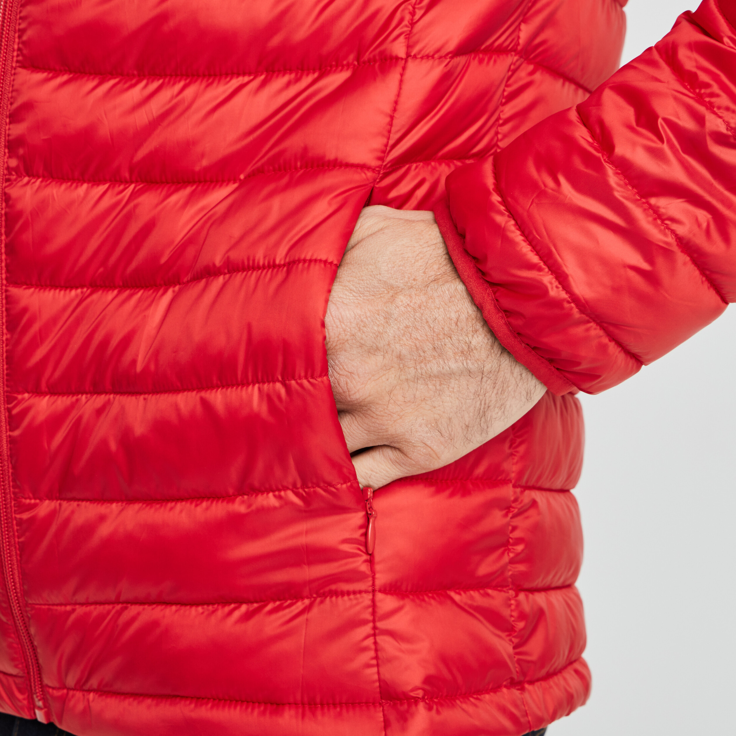 Doudoune droite légère col montant rouge homme | La Halle