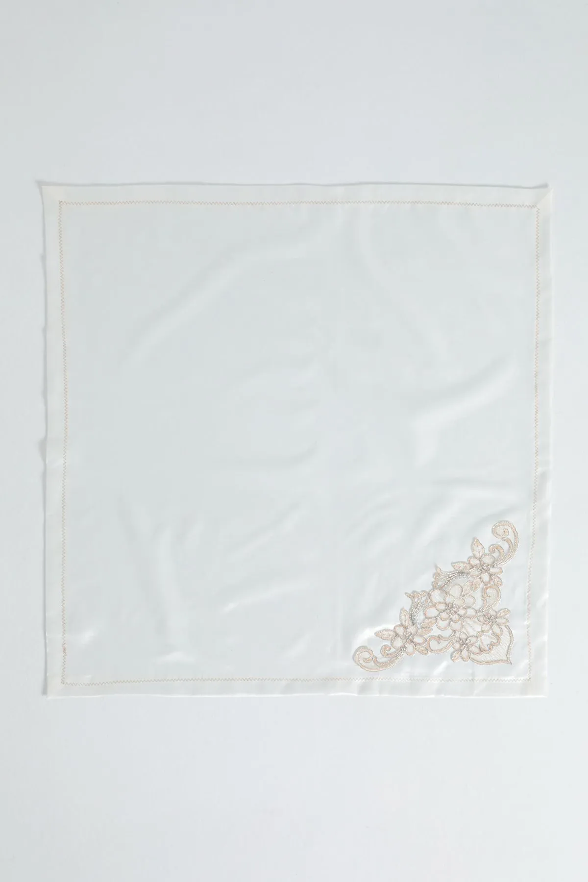 FAVORA  Pera Frostless Besticktes Mitgift-Satin-Bündel - Nerz