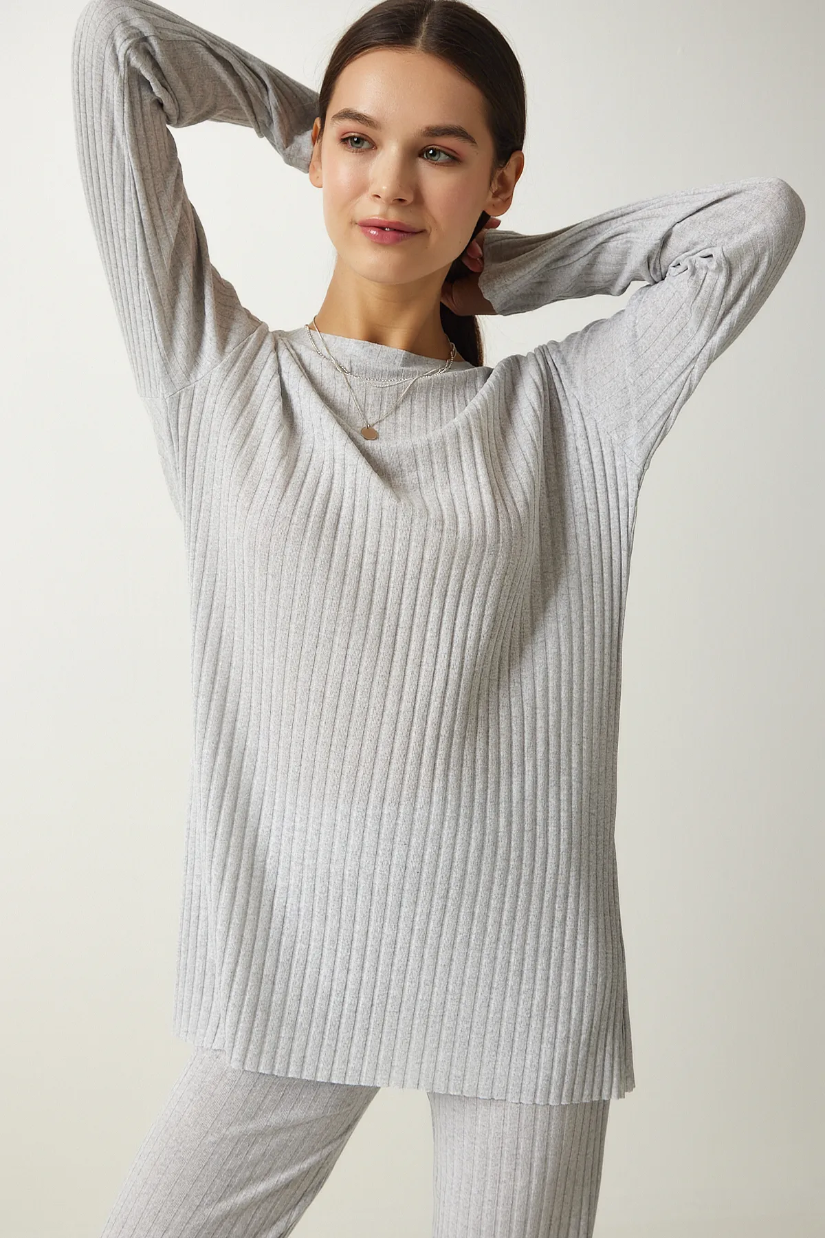 Happiness İstanbul  Graues Cord-Strickblusen- und Hosen-Set für Damen OW00008
