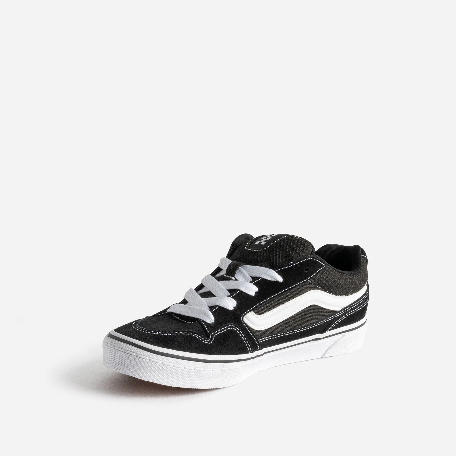 Tennis VANS noire détails mesh