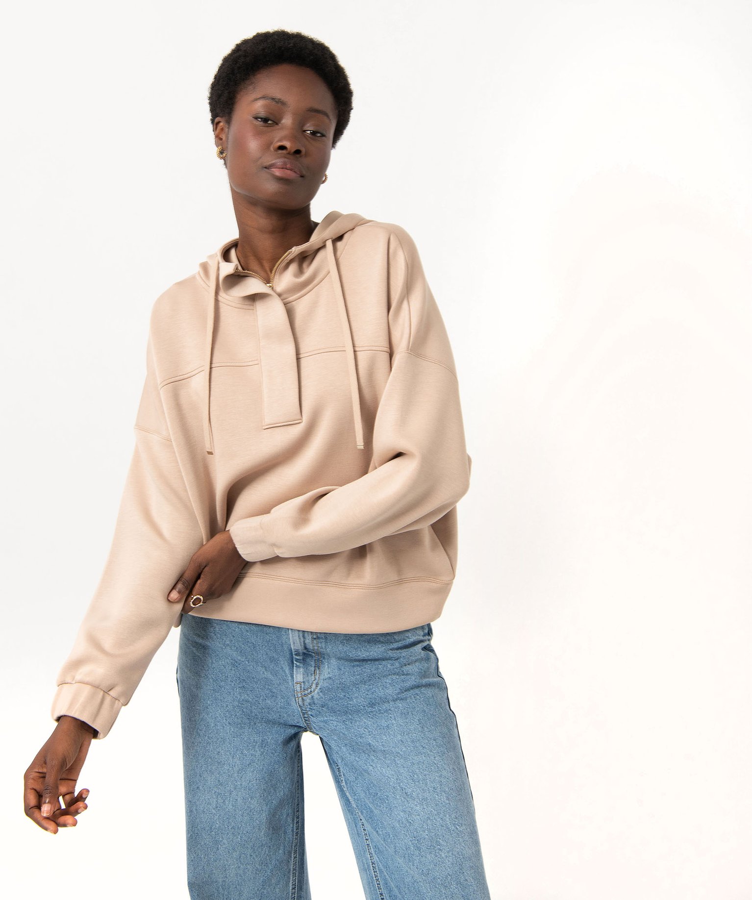 Sweat à capuche oversize avec col zippé femme beige | GEMO