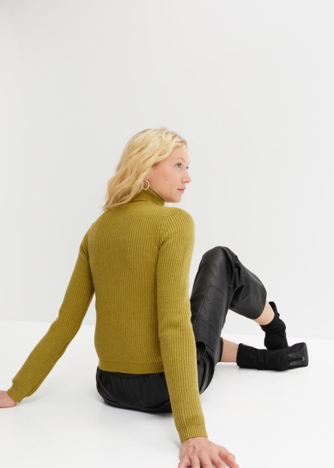 Rollkragenpullover, eng anliegend