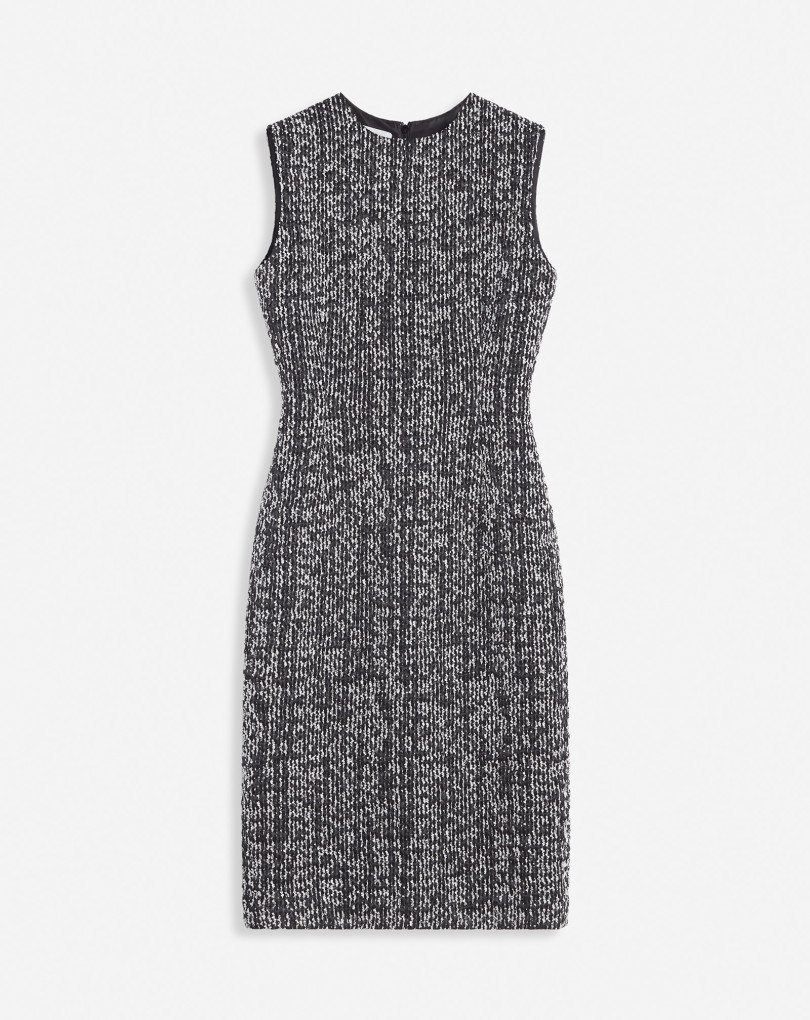ROBE COURTE SANS MANCHES