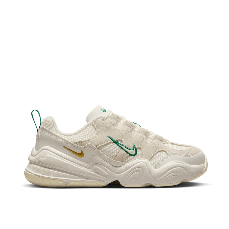 NIKE Wmns Tech Hera pale ivory/sail-white-coconut milk