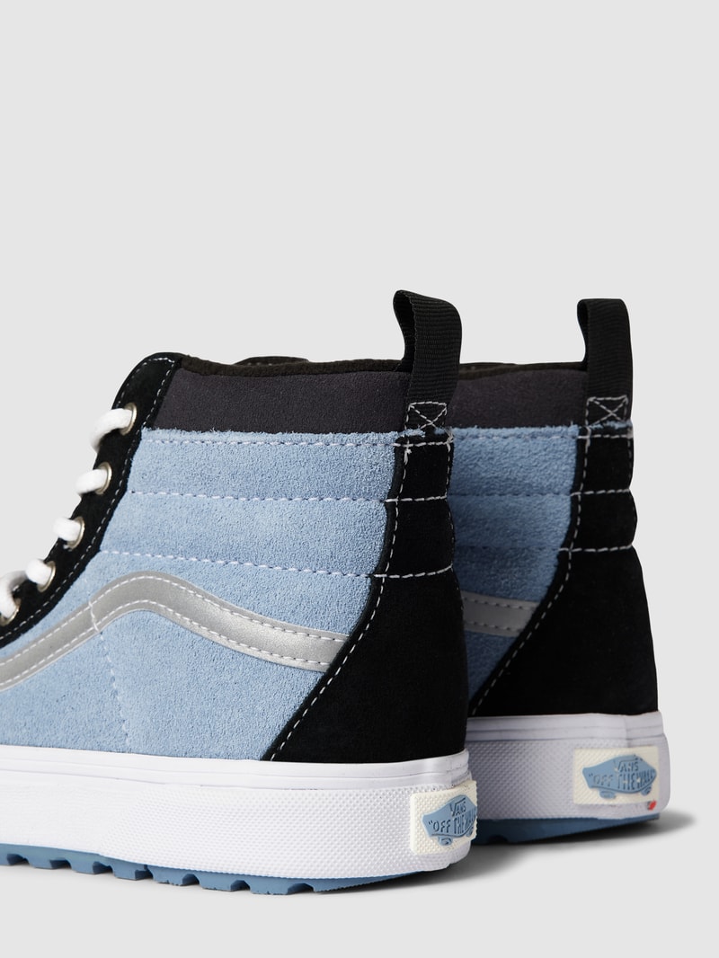 Sneaker mit Kontraststreifen Modell 'SK8-HI' in hellblau