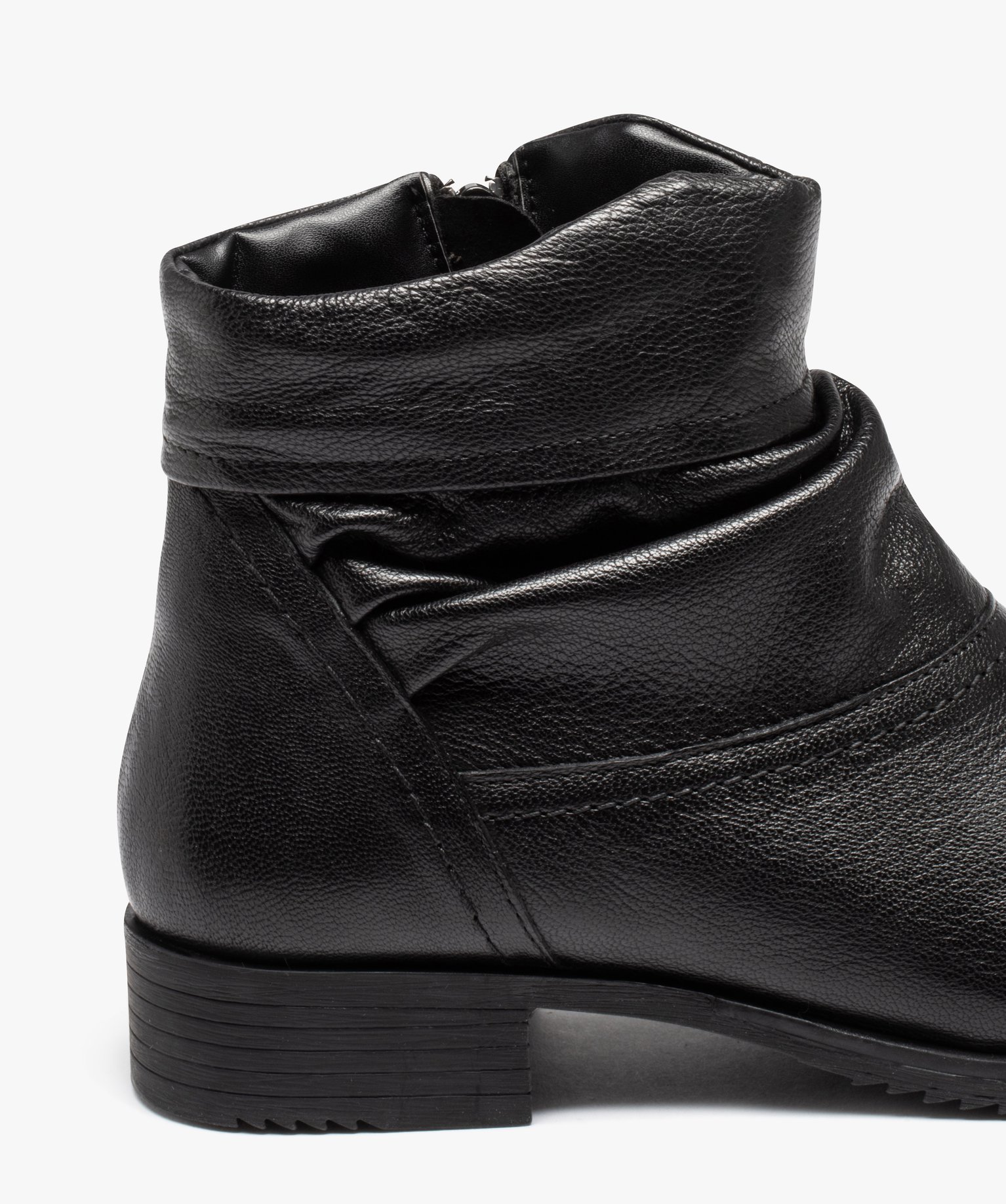 Boots femme confort dessus en cuir uni et plissé noir | GEMO