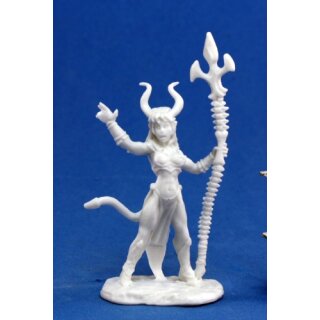 Hellborn Sorceress Sinessa