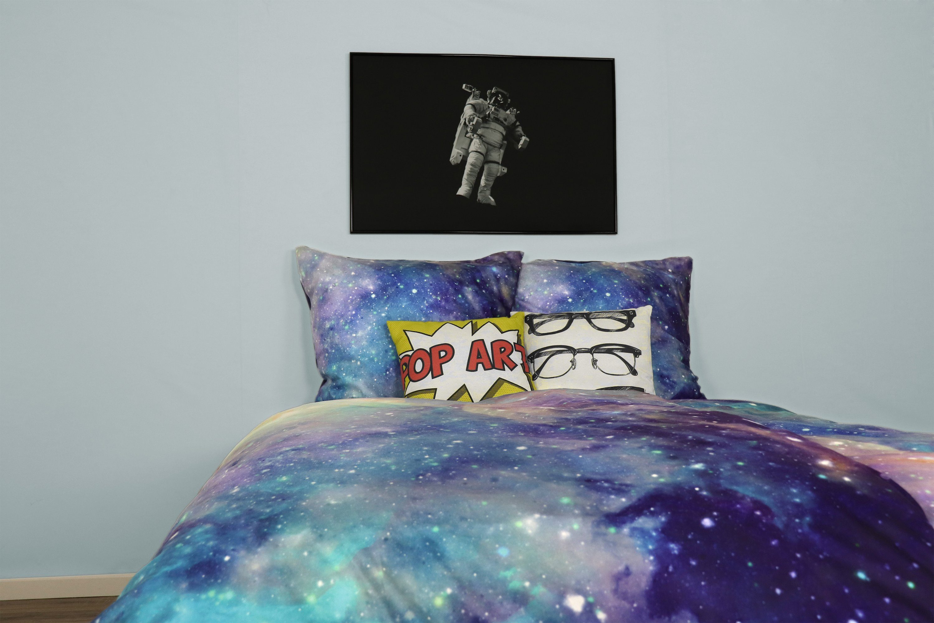 Jugendbettwäsche, jilda-tex, Microfaser-Flanell, 2 teilig, weich, warm und kuschlig im tollem Galaxie-Motiv