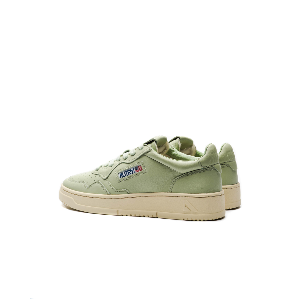 Autry Wmns Medalist Low AULWGG32 / grün