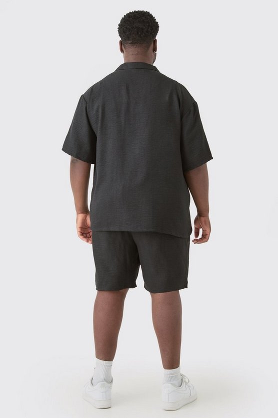 Plus kurzärmliges Leinen-Hemd & Shorts in Schwarz
