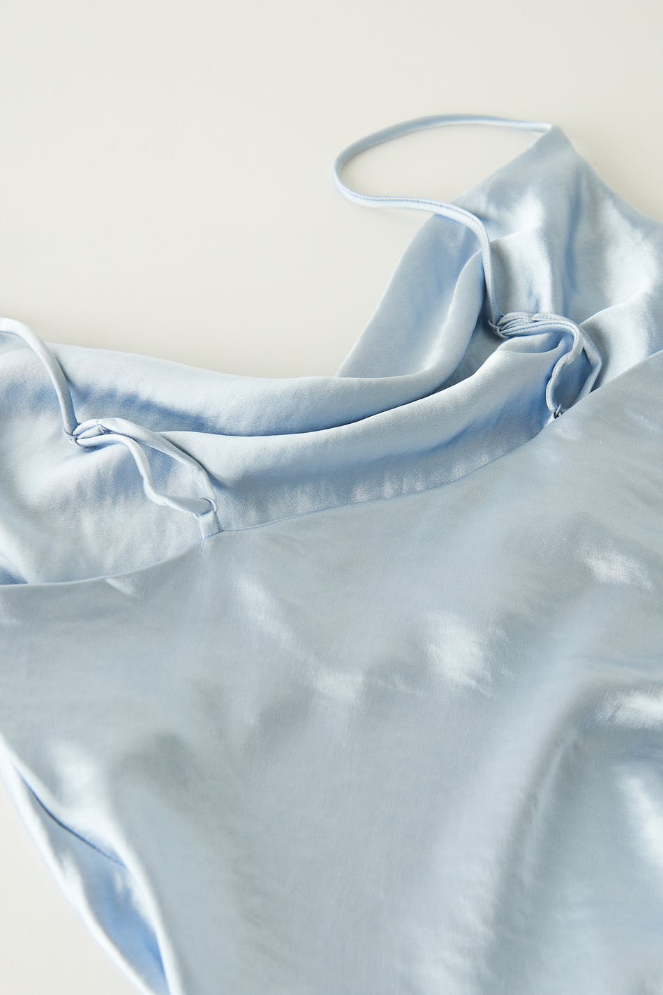 Sandra cowlneck singlet