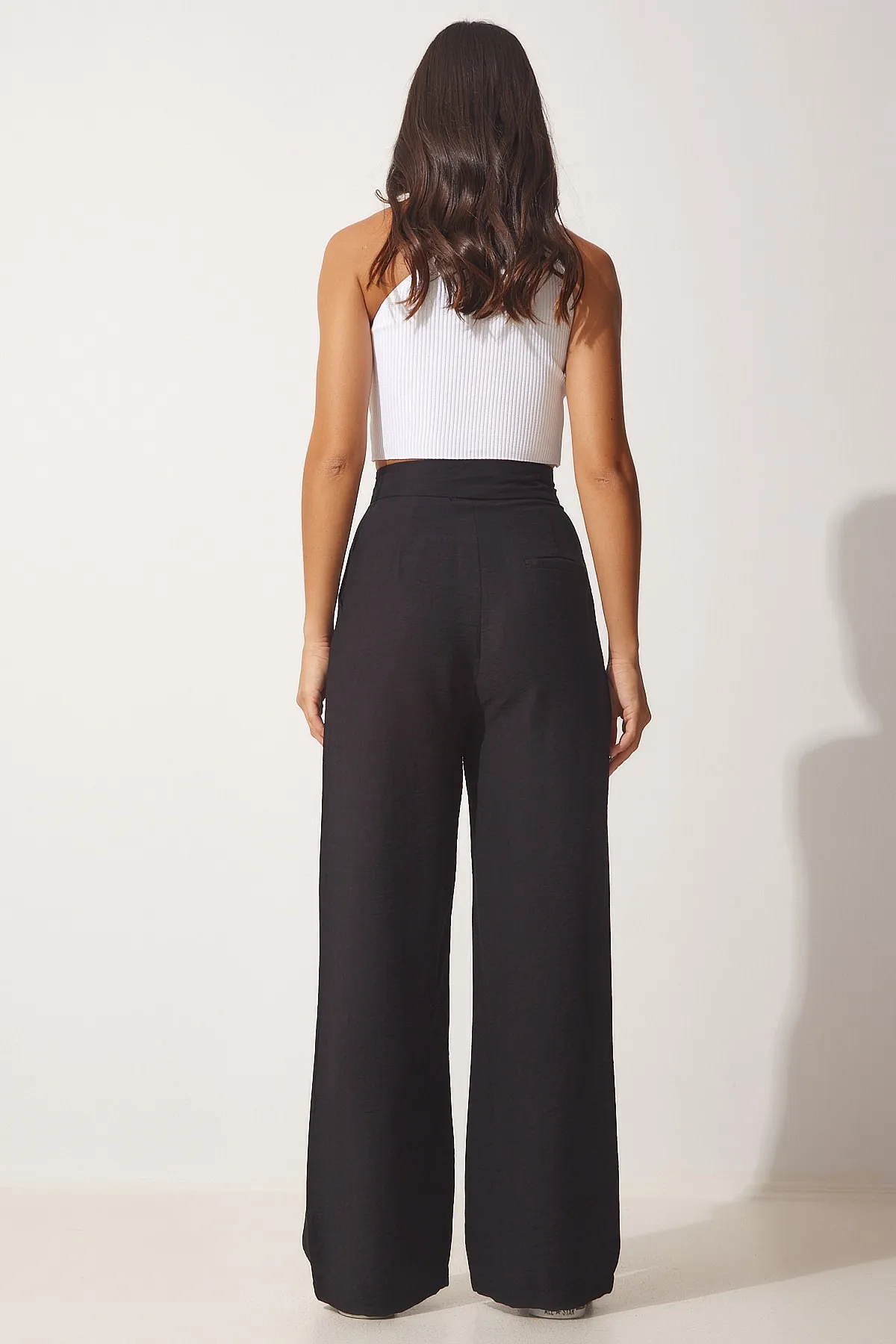 Happiness İstanbul  Schwarze lose Leinenhose mit Klettverschluss für Damen BV00074
