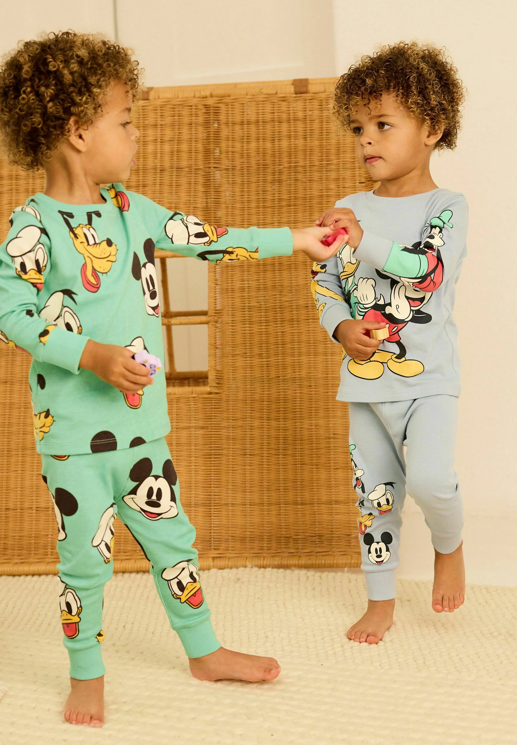 Siguiente CONJUNTO DE 2 PIJAMAS DISNEY MICKEY MOUSE SNUGGLE