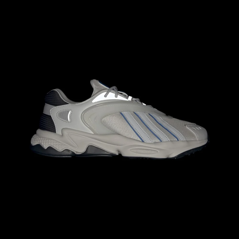 adidas Oztral GZ9405 / weiss