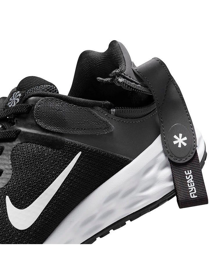 Nike Laufschuhe 
