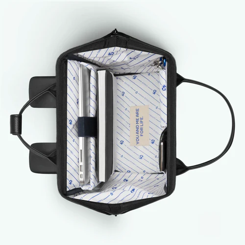 Adventurer Medium Backpack Le Havre Black