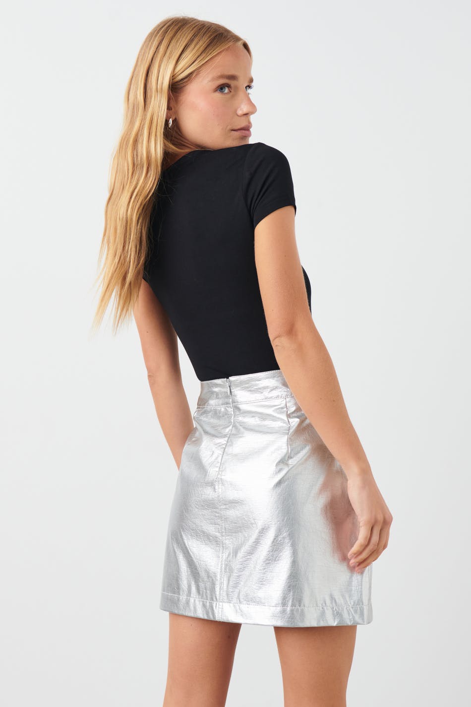 Silver mini skirt