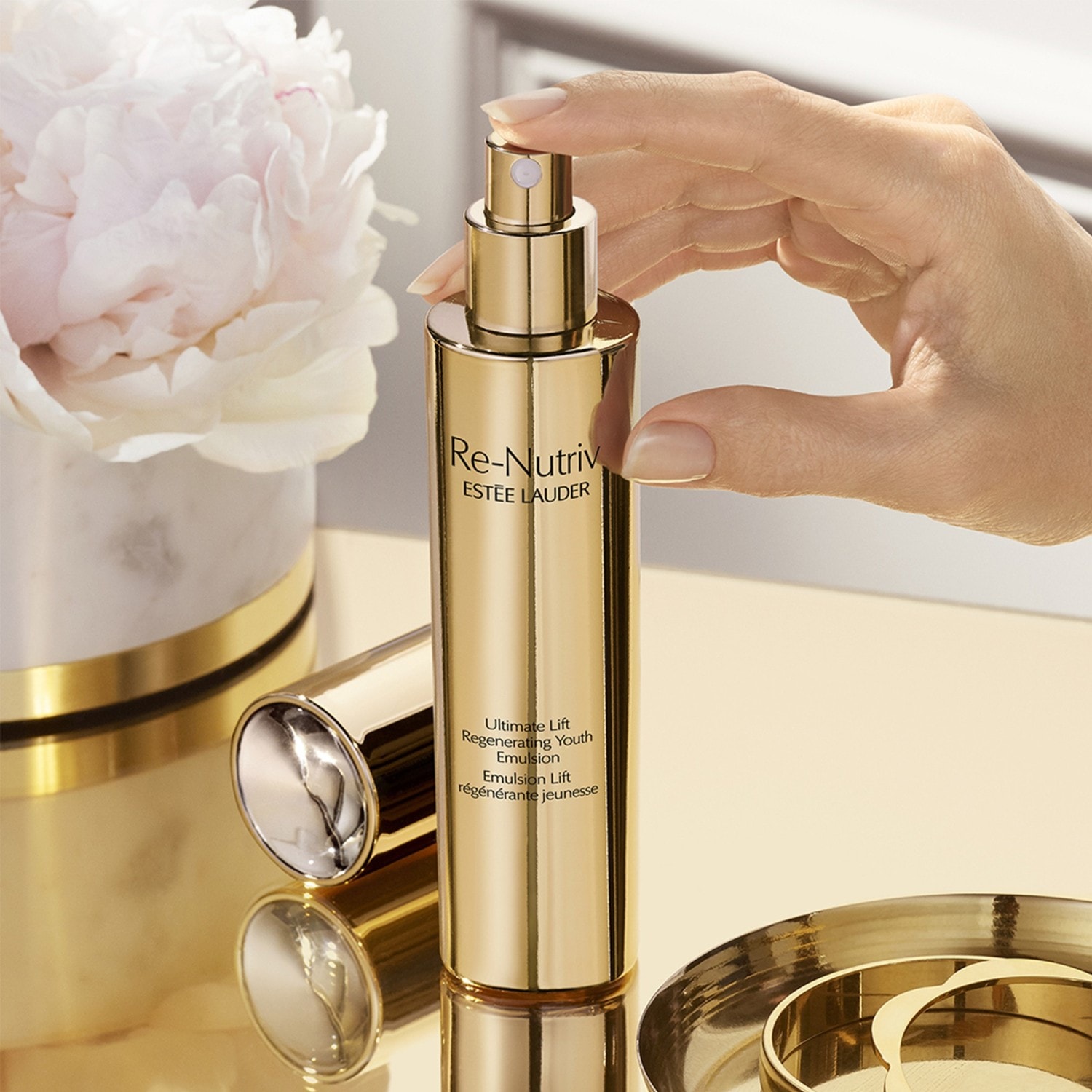 Estée Lauder Ultimate Lift