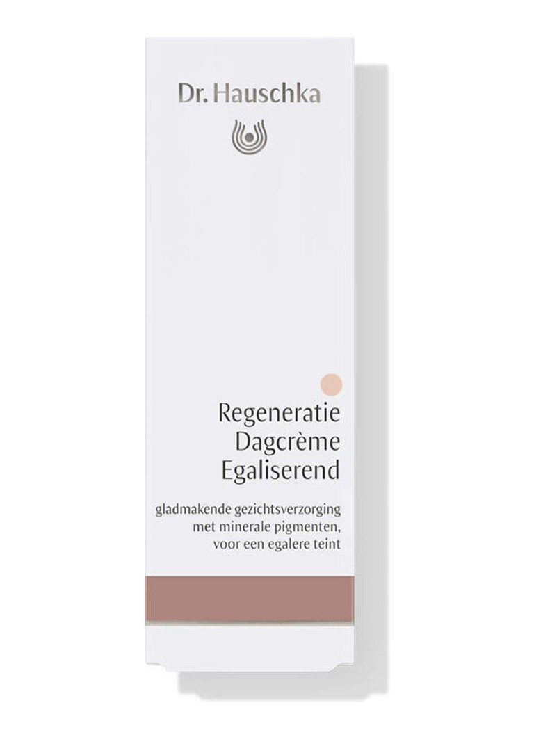 Cremă de zi regeneratoare cu colorant Dr. Hauschka