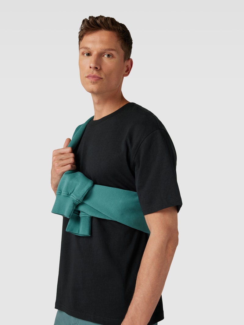 T-Shirt aus Baumwolle in schwarz