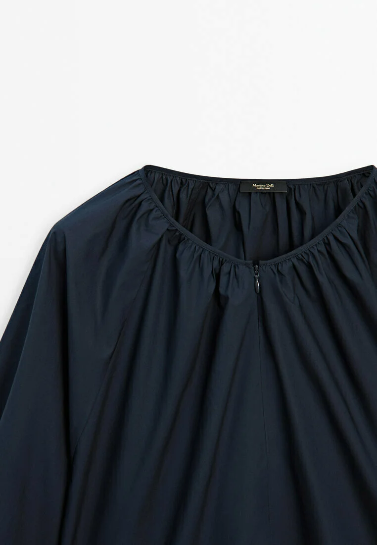 Blusa de popelina con mangas abullonadas de Massimo Dutti