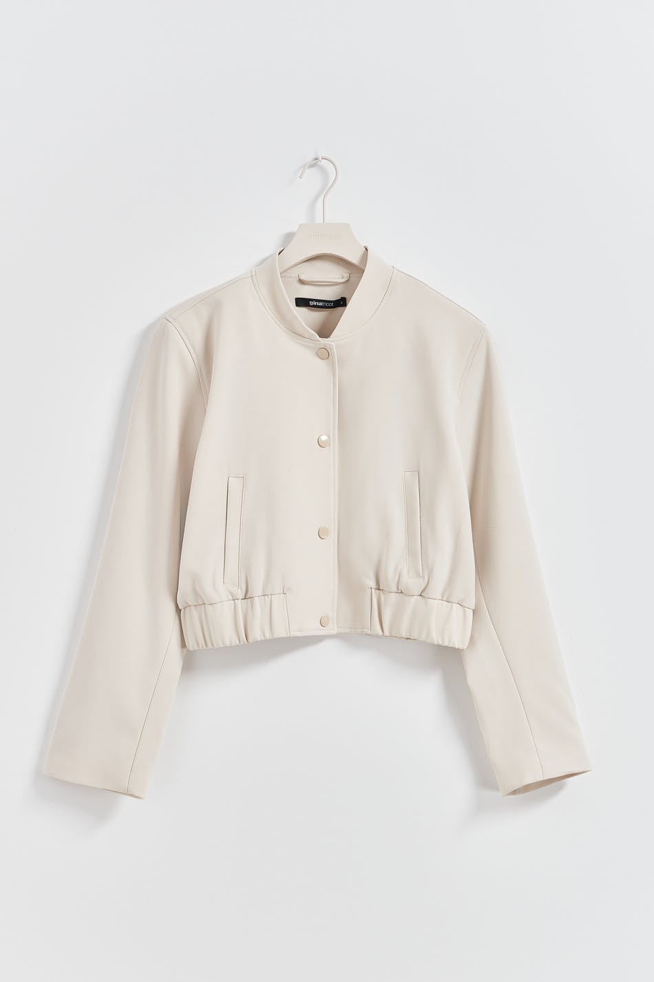 Short tailored jacket