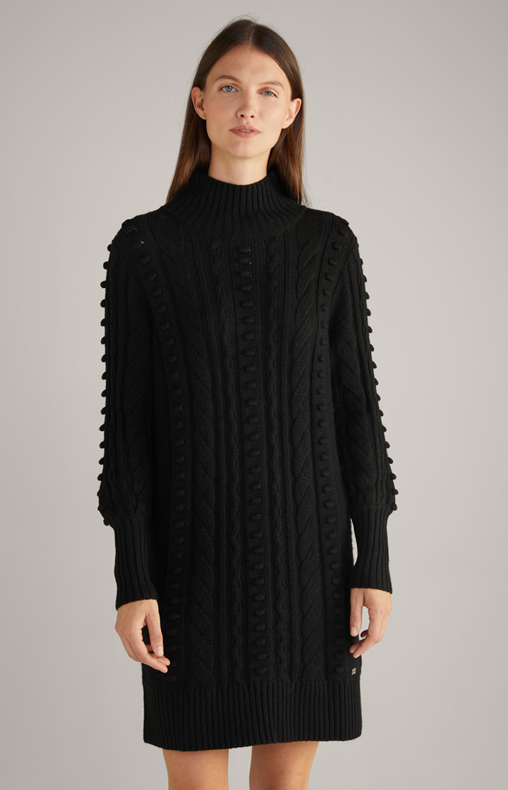 Strickkleid in Schwarz