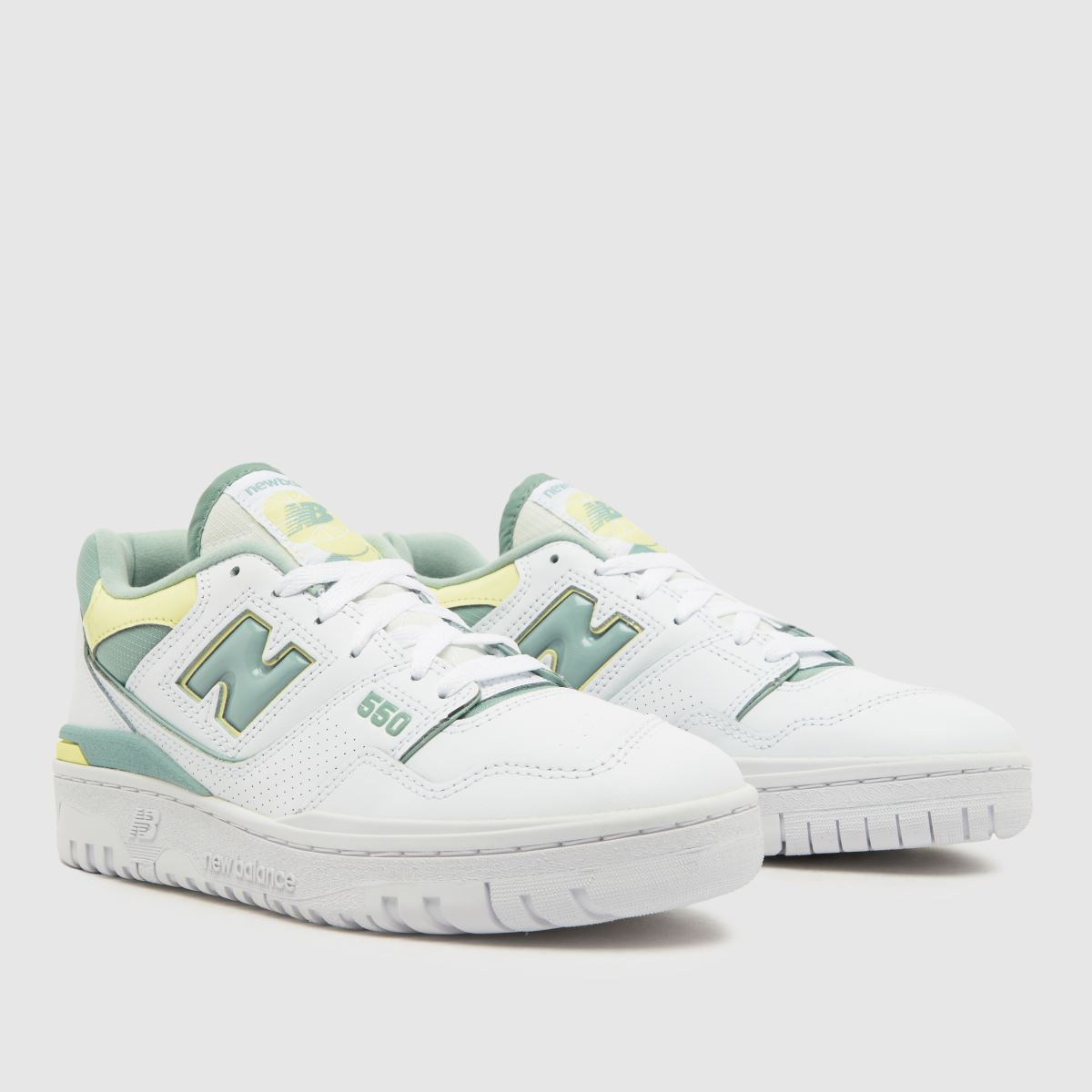 New Balance bb550 cipők fehér és zöld színben