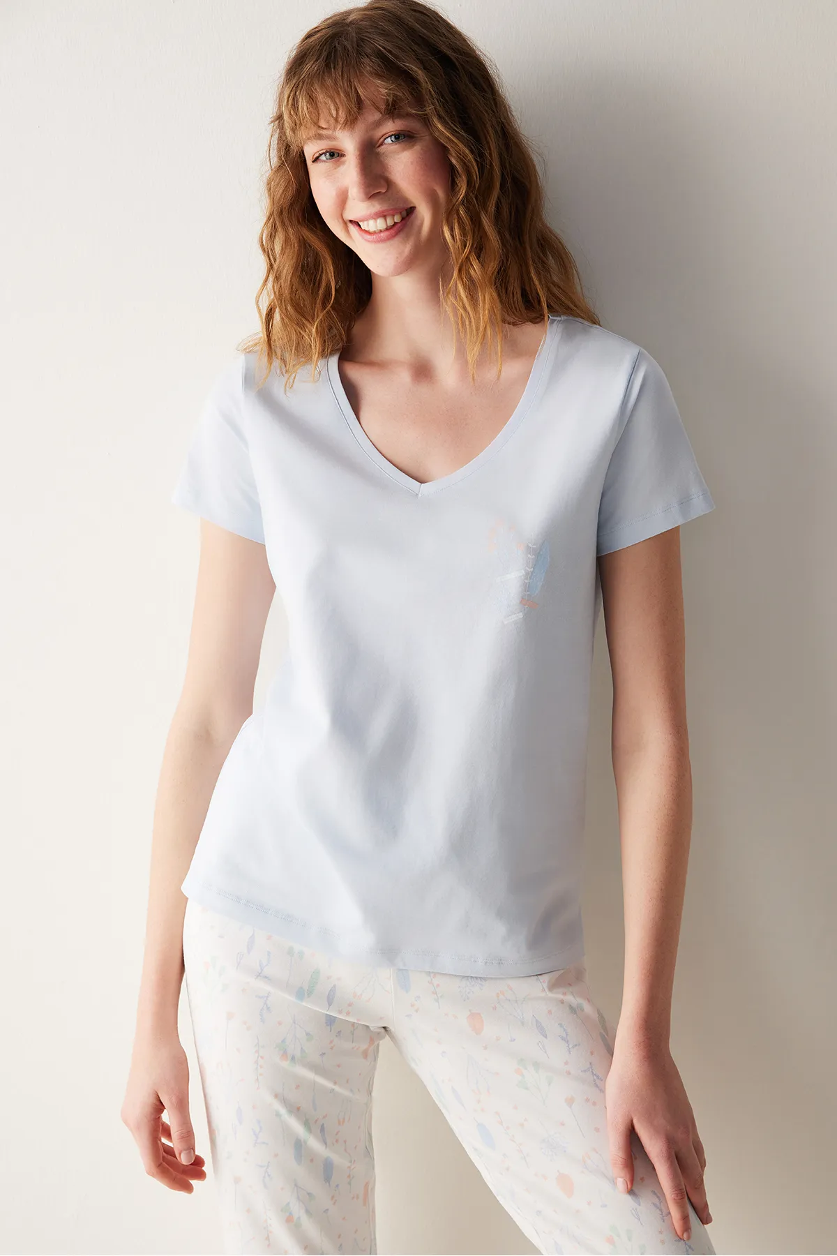 Penti  Hellblaues Capri-Pyjama-Set für den Frühling