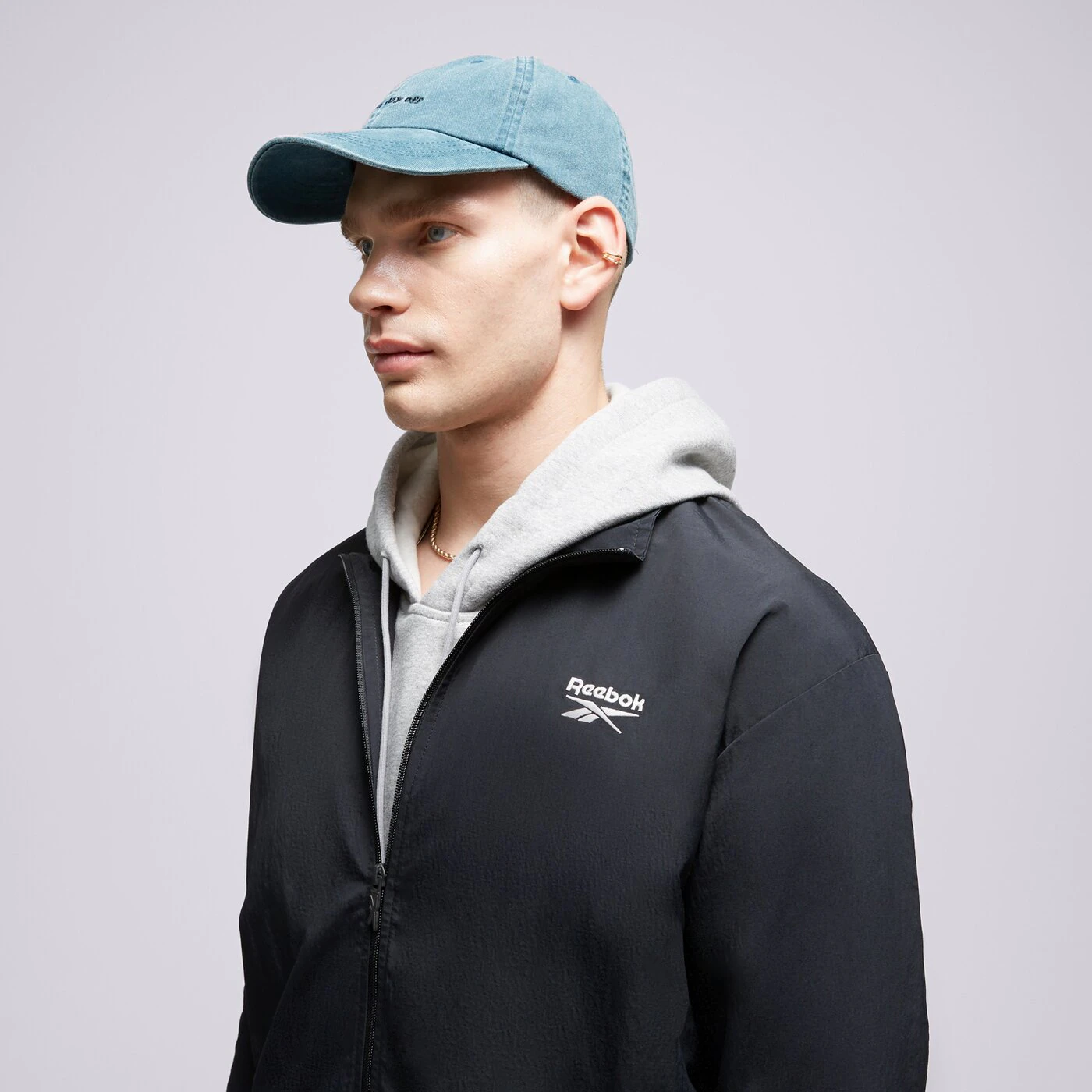 REEBOK SWEATSHIRT MIT REIßVERSCHLUSS   CL VECTOR TRACKTOP Schwarz