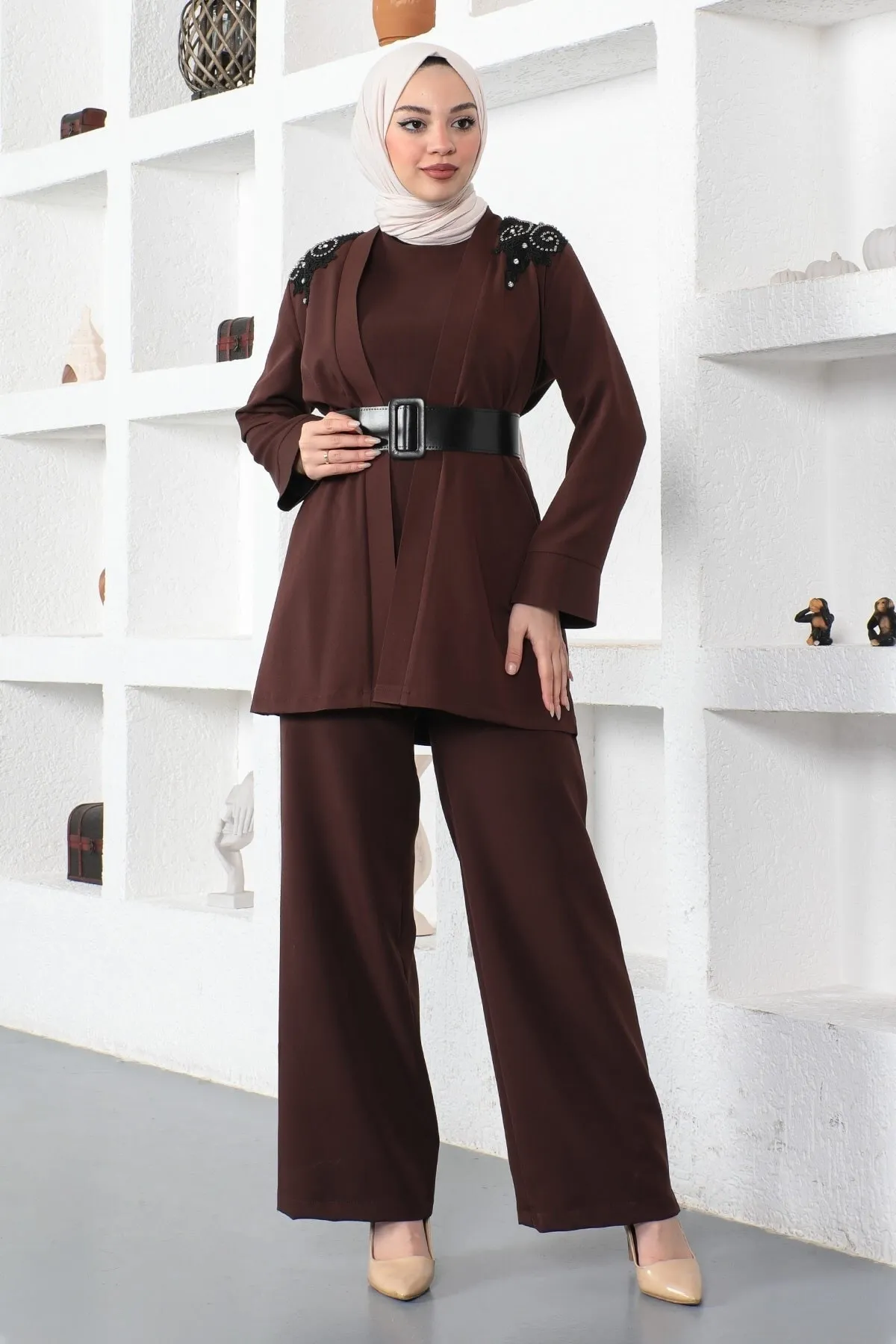 Modamihram  Overall-Set mit Spitzendetail, Braun 19003