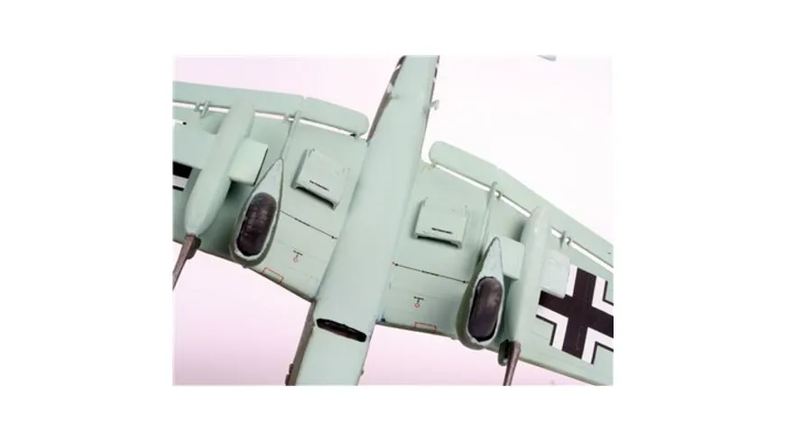 Revell 04692 - Junkers Ju 87 G/D Tank Buster