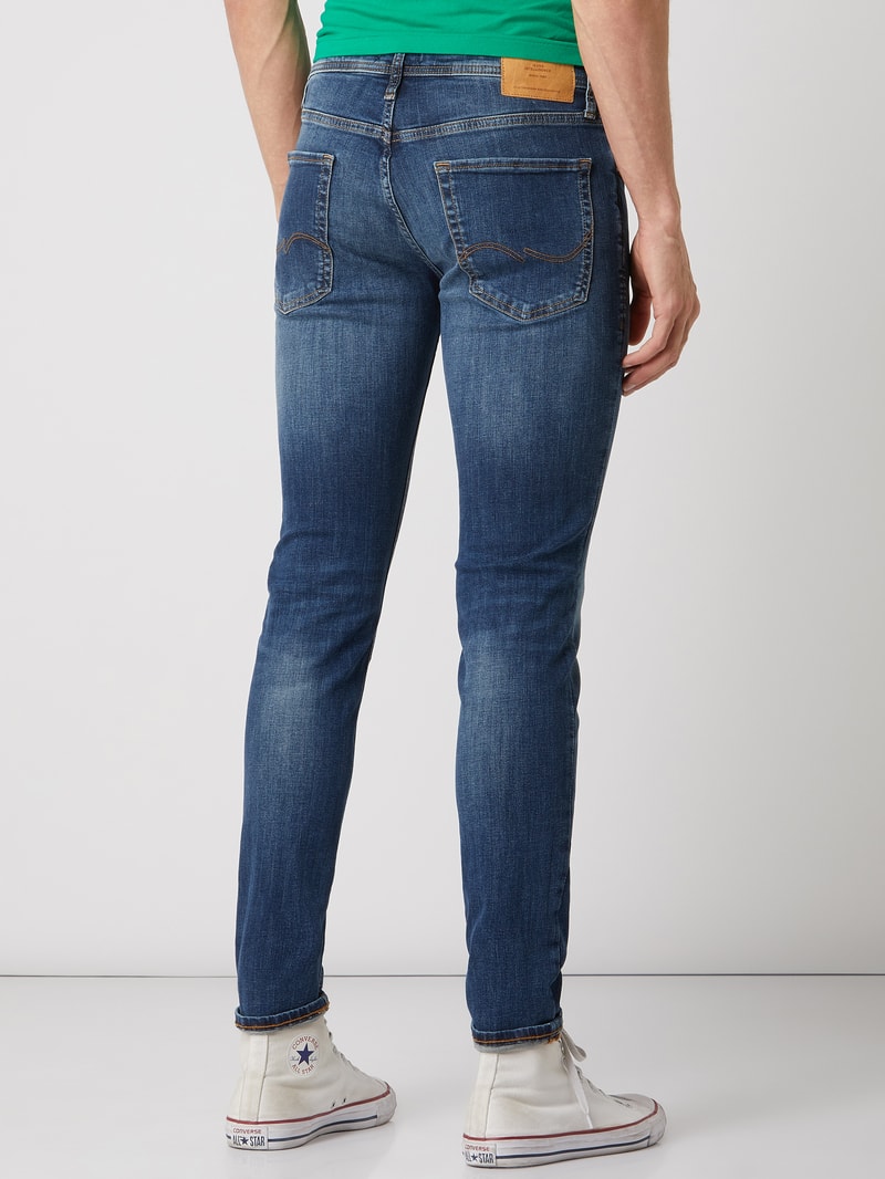 Slim Fit Jeans mit Stretch-Anteil in jeans