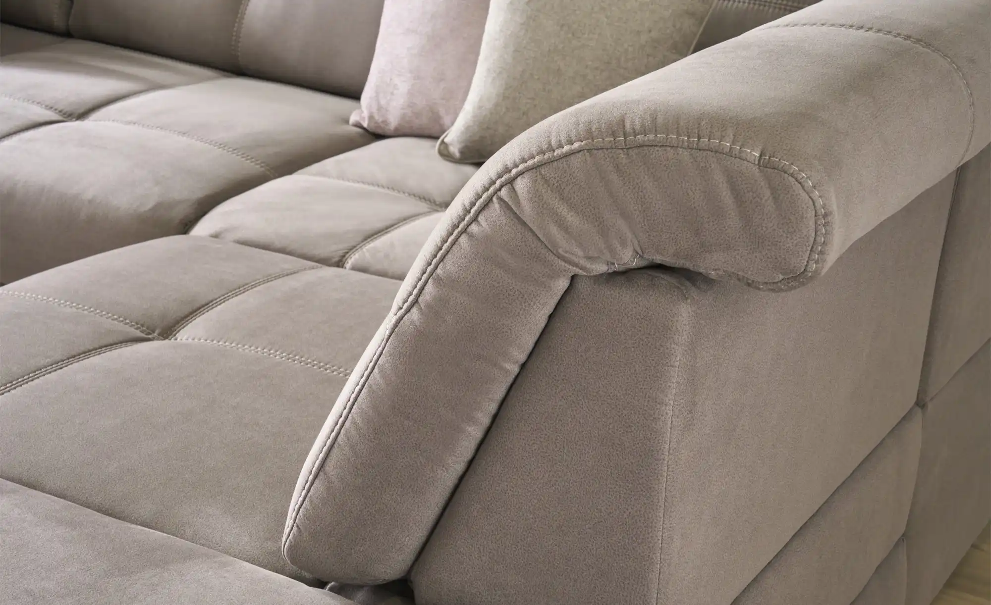 medium Ecksofa Planova II
