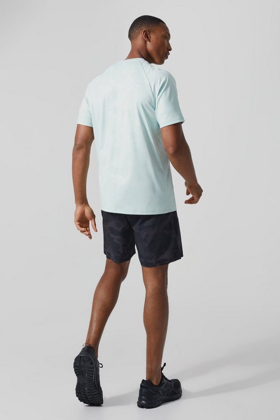 Man Active Camouflage Raglan Performance T-Shirt