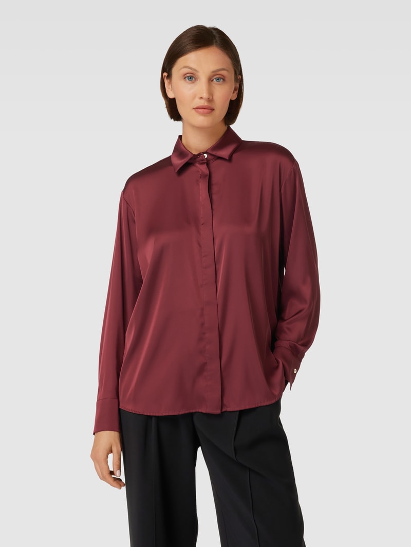 Bluse in Satin-Optik mit verdeckter Knopfleiste in bordeaux rot