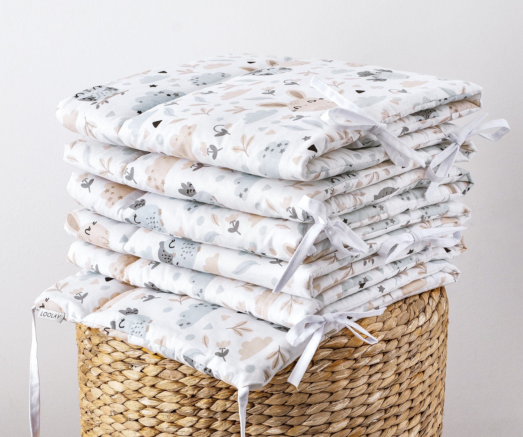 Loolay Bettnestchen HASE Beige Bettumrandung 420, 360, 210, 180 x 30cm Baumwolle BABYNEST, (Babybett Bettschutzgitter Umrandung Baby Kopfschutz, Premium GESCHENK), LOOLAY® - 100% Europäische Stoffe und Kleinserien-Nähen!