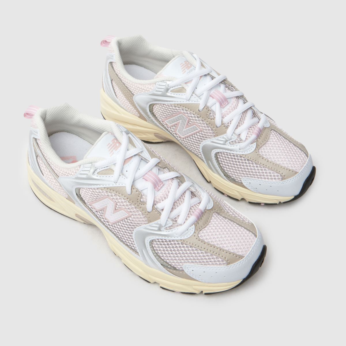New Balance 530 sportcipő halványrózsaszínben