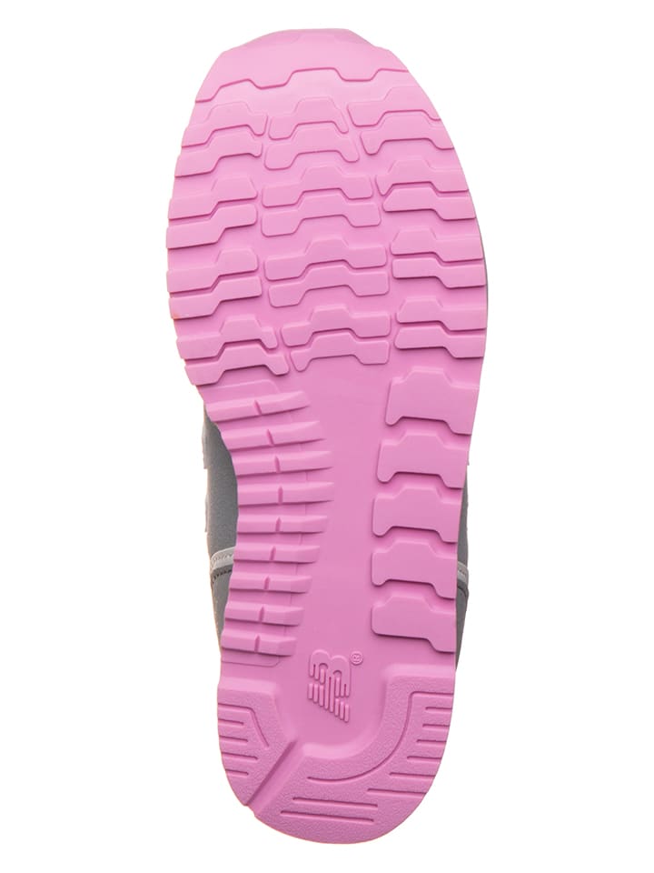 New Balance Sneakers in Grau günstig kaufen