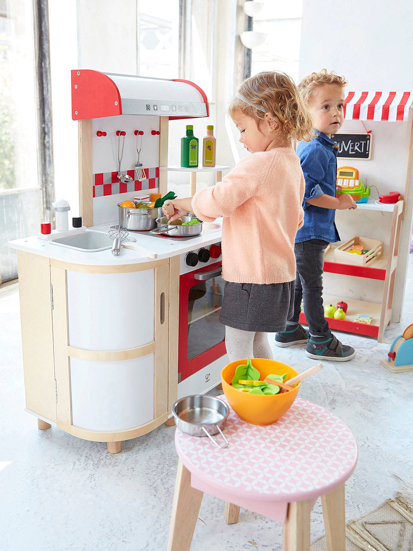 Grande cuisinette en bois HAPE multicolore
