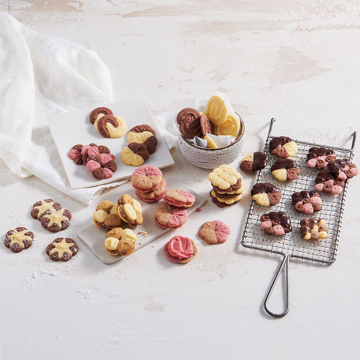 Betty Bossi Gebäckpresse Cookie Press, (7-tlg), zweifarbige Kekse und Plätzchen