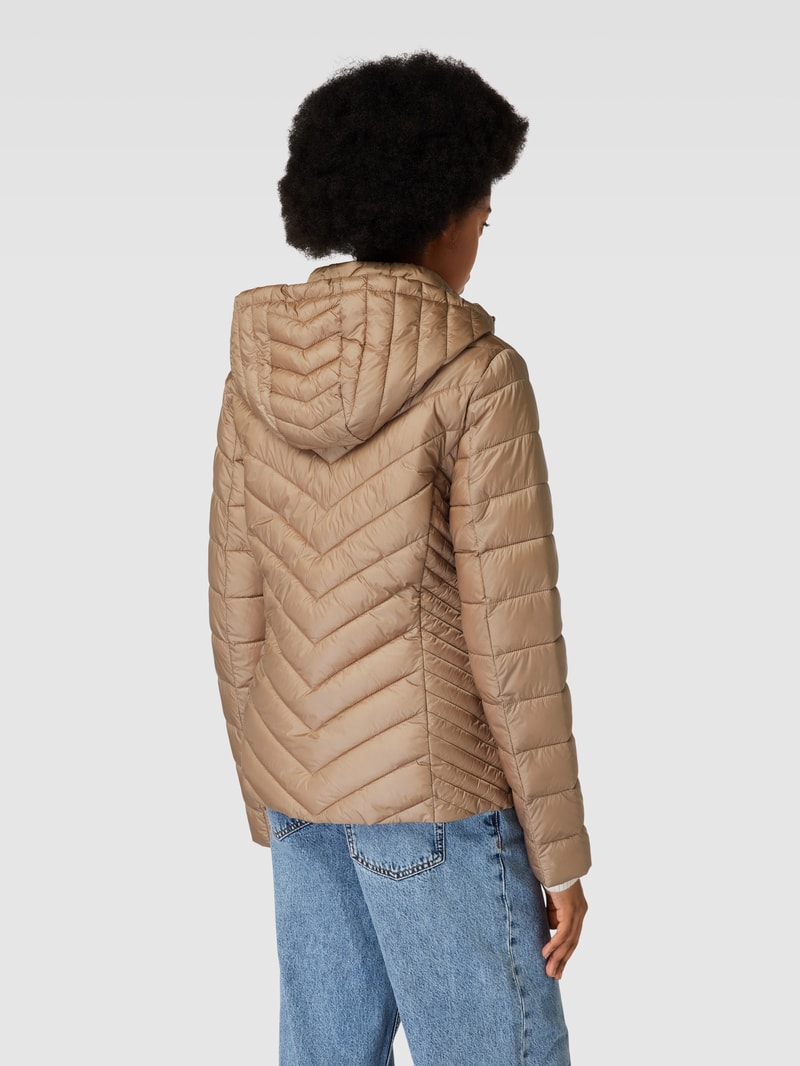 Steppjacke mit Stehkragen in sand